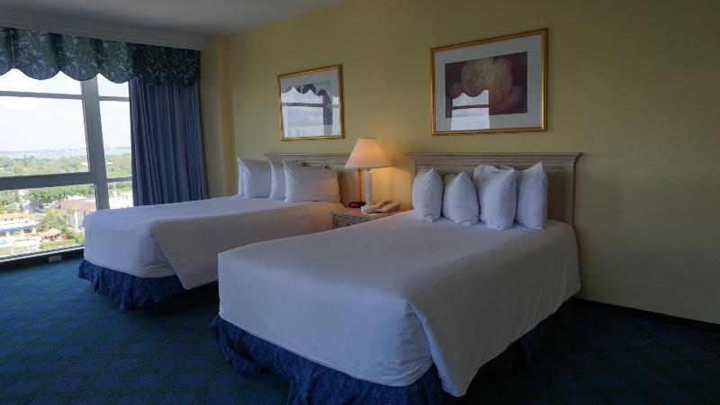Miami & Resort