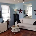 Spacious Private Sobe Studio