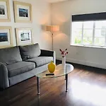 Lincoln Rd-Miami Beach Charming Vacation Studio And 2 Bedroom Apartments