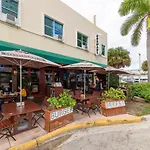 Miami Beach Suites & Bar