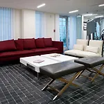 Leslie Hotel Ocean Drive