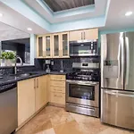 Suites On South Beach
