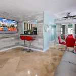 Suites On South Beach