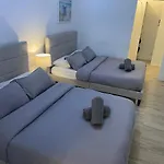Large 1 Bedroom Apartment At Roney Palace Sleep 8