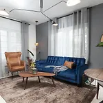 Park Ave Suites
