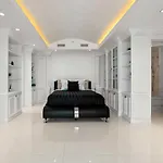 Oceanview Penthouse Condo At Decoplage -Ph6