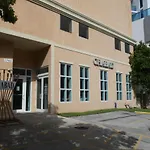 3Br Condo In Sunny Isles Beach