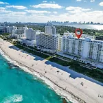 Oceanfront Luxury Penthouse 2 Bedrooms With Direct Ocean View
