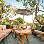 Plustay: Miami Beach Oasis Resort