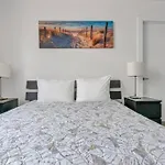Amazing Apartment In South Beach, Ocean Drive