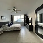Pavilion - Stunning Bay View