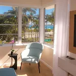 Avalon Hotel
