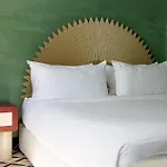 Crest Hotel Suites