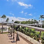 Ocean View Condo W Beach Service 411