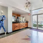 Kasa La Flora Miami Beach