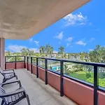 Beachfront Ocean View Condo Beach Service 520