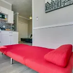 Sunny Miami Beach Condo Steps To Boardwalk!