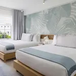The Gabriel Miami South Beach, Curio Collection By Hilton