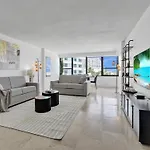 Oceanfront Haven Retreat Beach Service 502