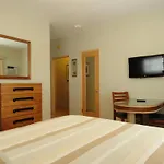 Viscay Hotel