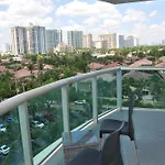 Ocean Reserve Piso 7 Str-310