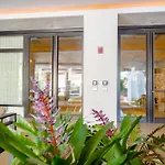 1 Hotel 1 Bedroom 1 And Half Bathroom Beachfront Residence With Balcony