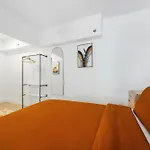 Tropics Hotel Miami Beach