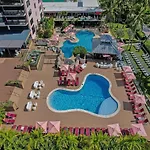 Corner 2Br With Ocean View And Beach Access 820