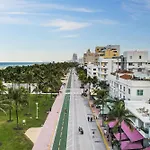 Fresh Ocean Dr, Apt W/2 Queen Beds-Steps 2 Beach