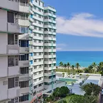 Beautiful Beach Condo Beach Service 1020
