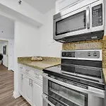 Awesome Beach Condo With Resort Amenities 1016