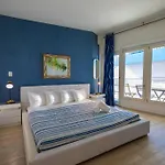 King 1 Bed Apt With Rooftop Pool C202