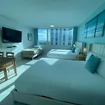 Seastays-Oceanside Apartments