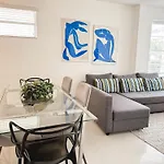 2 Bedroom On The Beach !