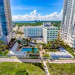 Beach Front Studio Miami Beach