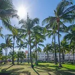 Escape 2 Beach, Ocean Dr Deco Apt With 2 Queen Beds