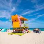 Escape 2 Beach, Ocean Dr Deco Apt With 2 Queen Beds