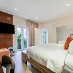 Casa Victoria Orchid Hotel