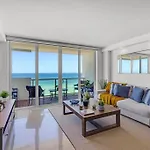 Serena Oceanfront 2 Bedrooms With Direct Oceanview And Parking