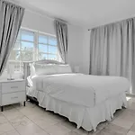 South Miami 2Br Near Beach And Nightlife