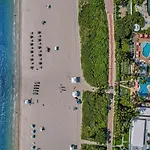 Luxury Beachfront Condo Resort 1415