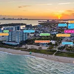 3 Bedroom 3 Bathroom Miami Beach Apartment With Free Parking