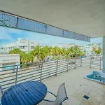 Condo Hotel In South Beach