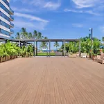 Cozy Beachfront Condo W Beach Service 1410