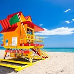 South Beach 2 Bedroom Family & Pet Friendly Apartment With Balcony & Free Parking