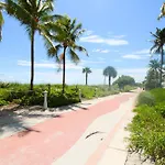 Castle L5 Oceanview Double-Loft With Pool, Beach Access, Tennis, Free Parking!