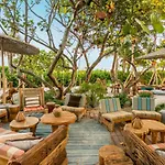1 Hotel 5Star 1Br-1Ba Beachfront Residence W-Balcony