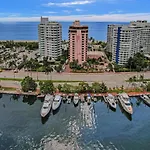 Luxury Ocean View Condo With Beach Service 1521