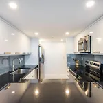 Free Parking - Entire Place - Ocean Front - 3 Bed 2 Bath