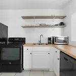 Bay Harbor Sunset Apt 5C